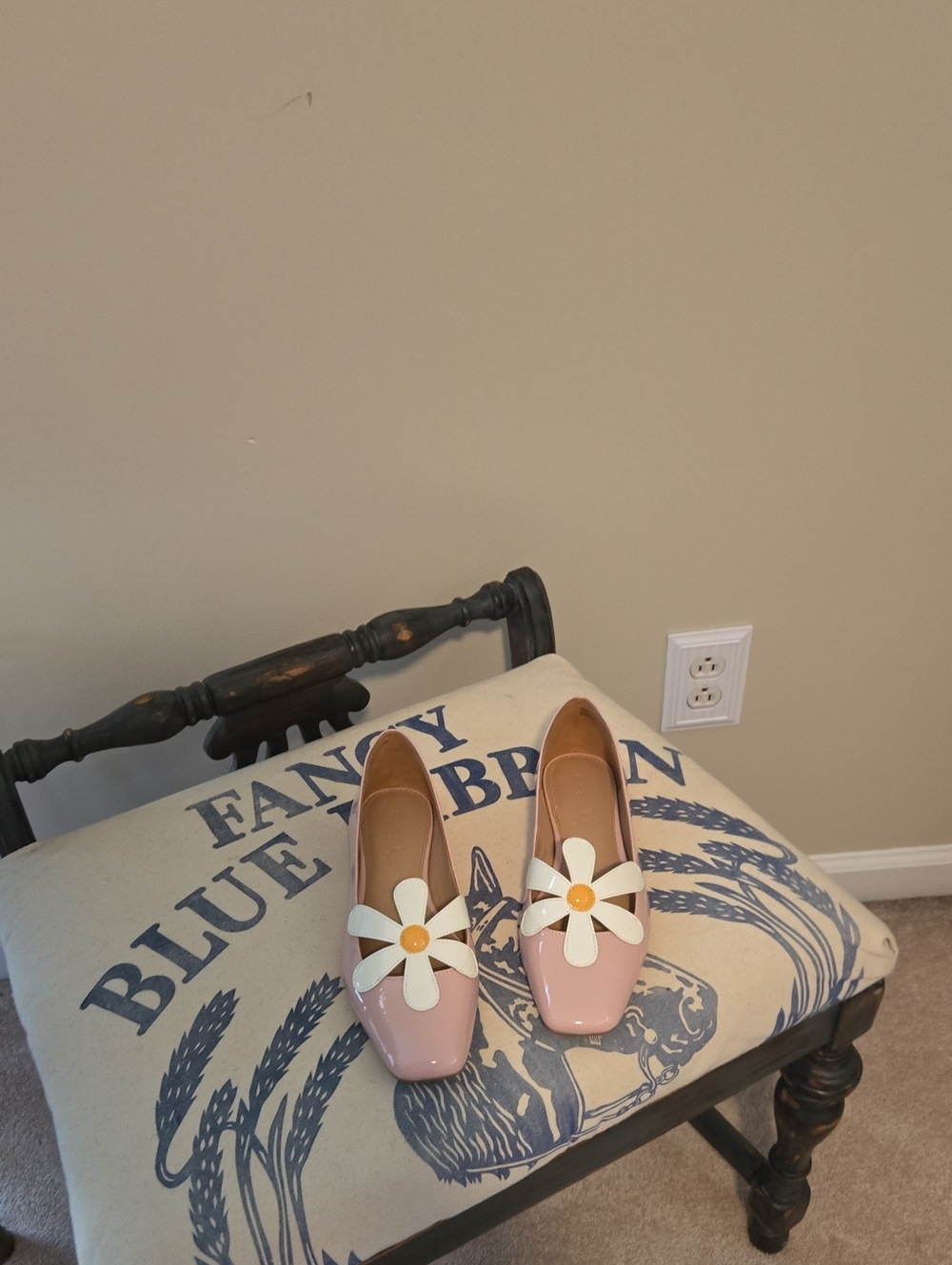 Katy Perry Collections Pink Floral Appliqué Flats